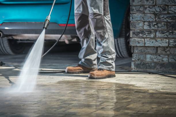 Best Oil Spill Cleanup  in Wauregan, CT